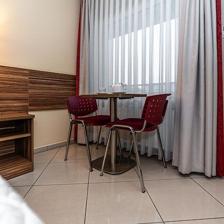 Hotel Soray Vělička Exteriér fotografie