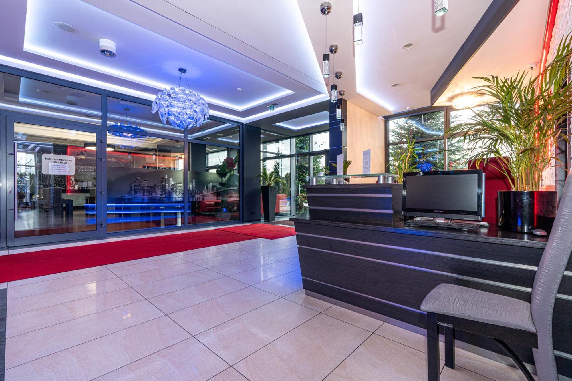Hotel Soray Vělička Exteriér fotografie