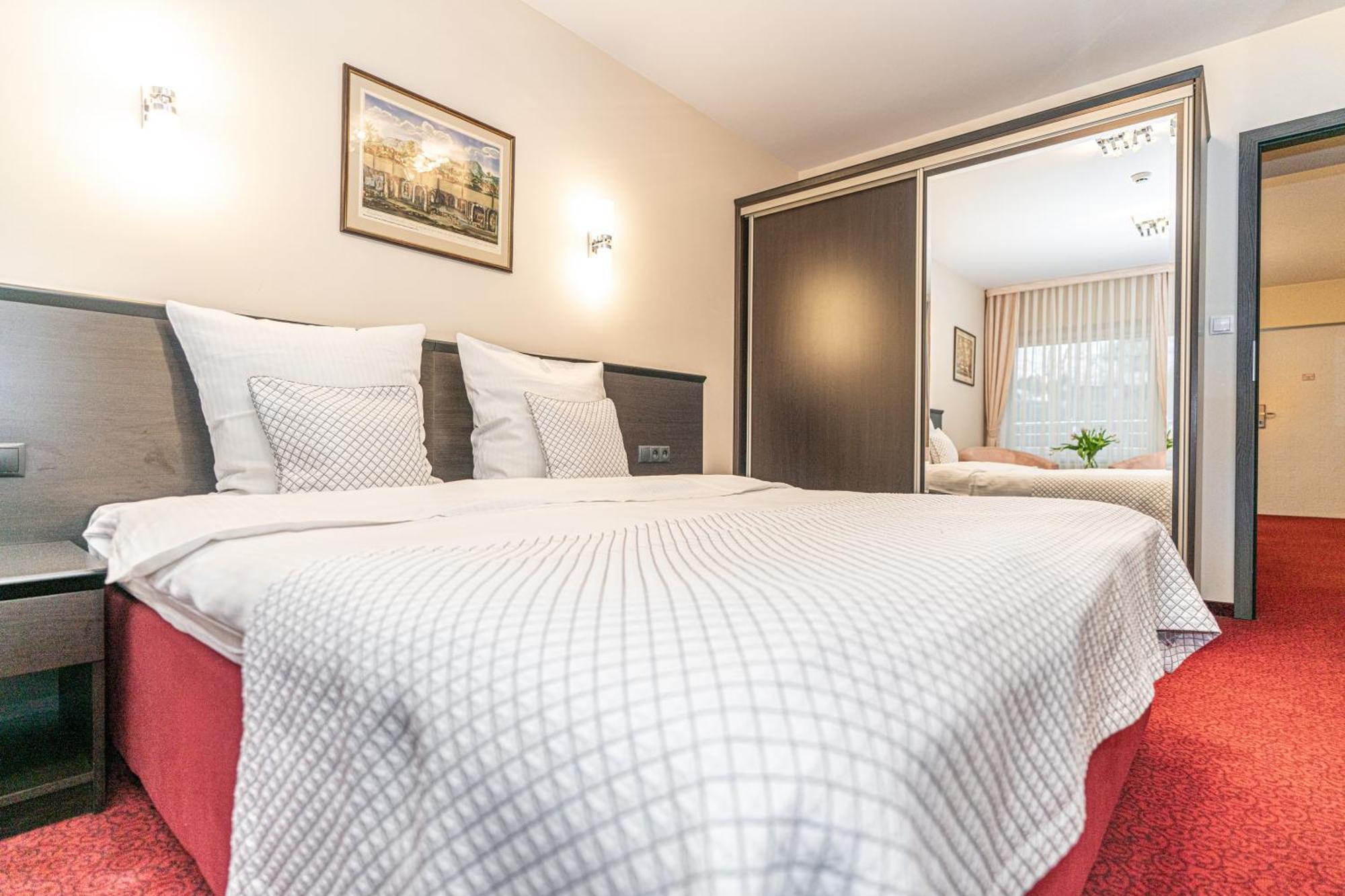 Hotel Soray Vělička Exteriér fotografie