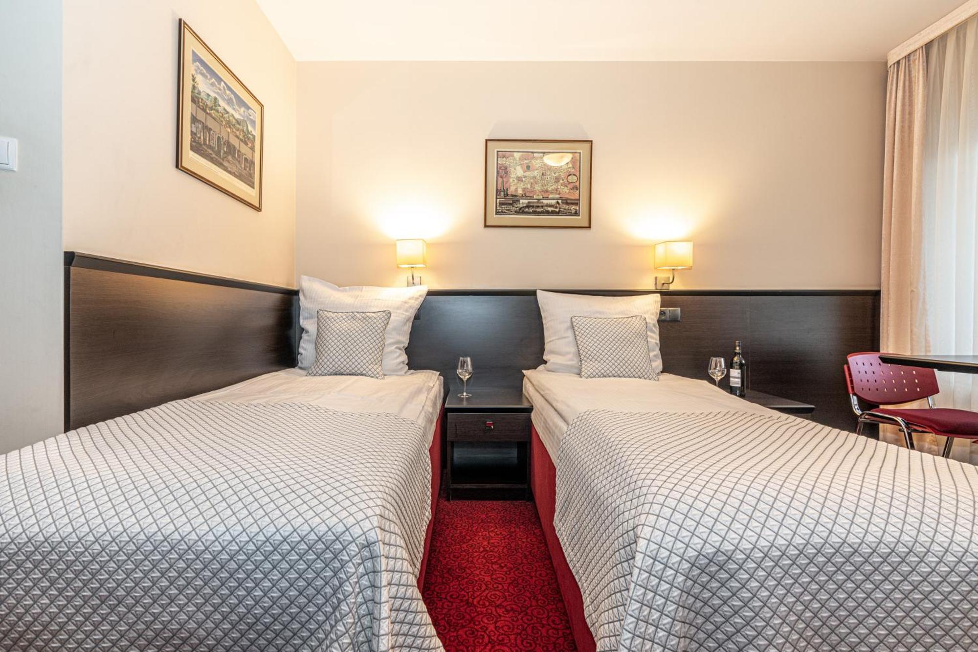 Hotel Soray Vělička Exteriér fotografie