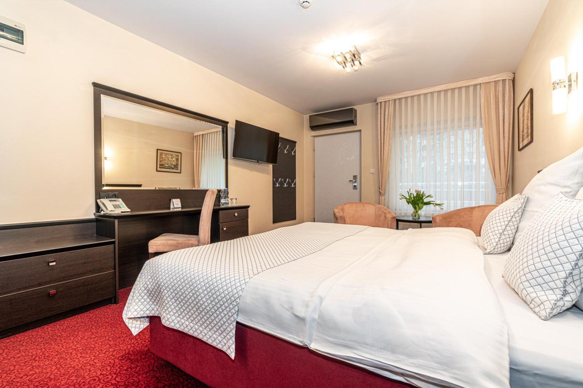 Hotel Soray Vělička Exteriér fotografie