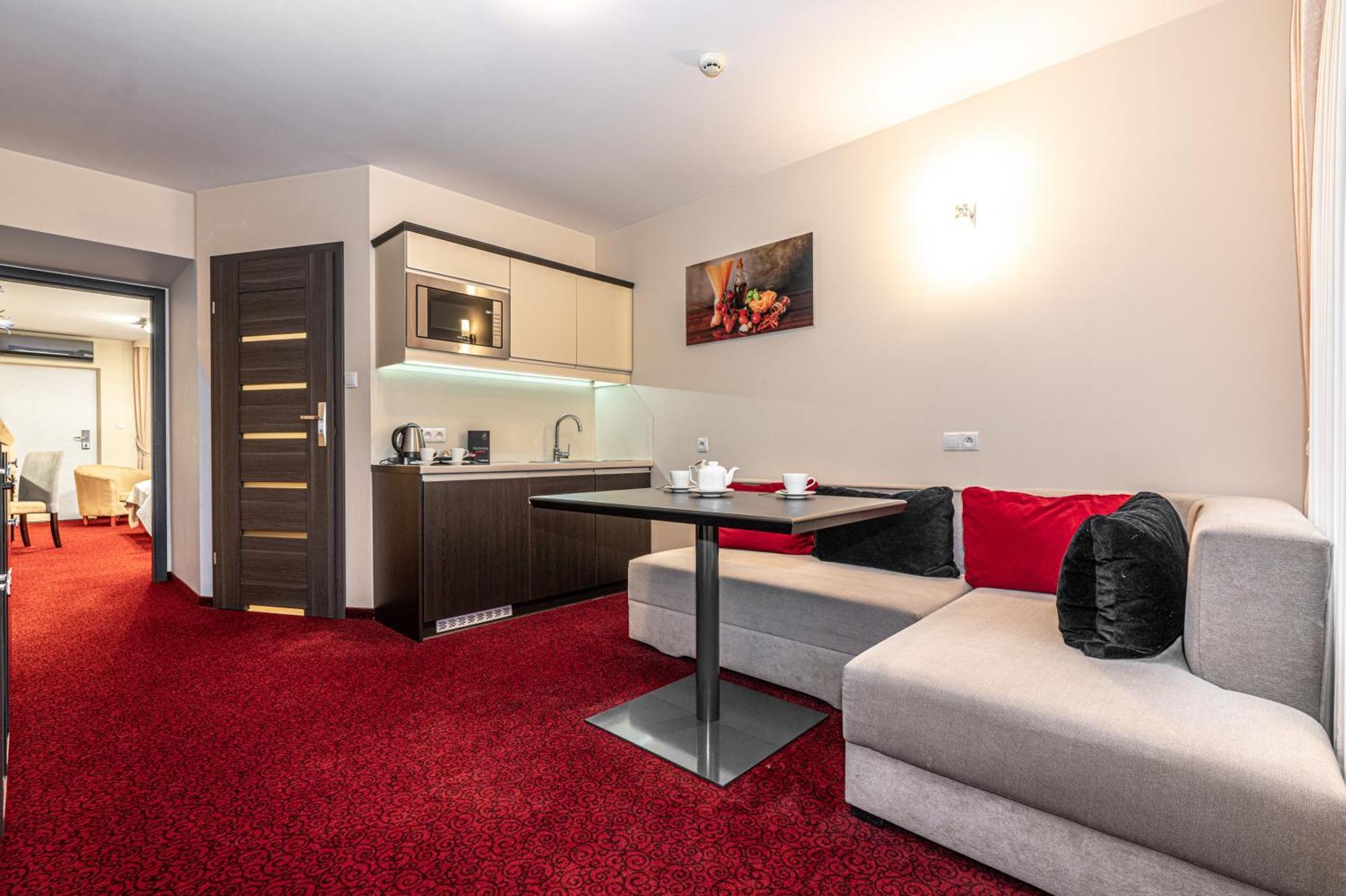 Hotel Soray Vělička Exteriér fotografie