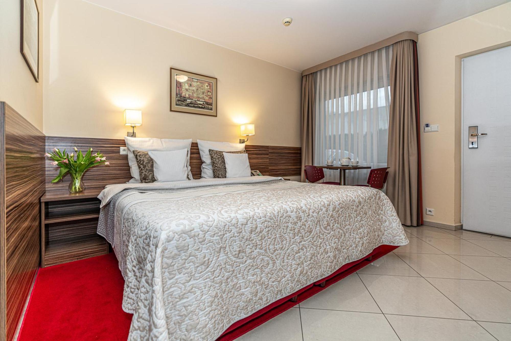 Hotel Soray Vělička Exteriér fotografie