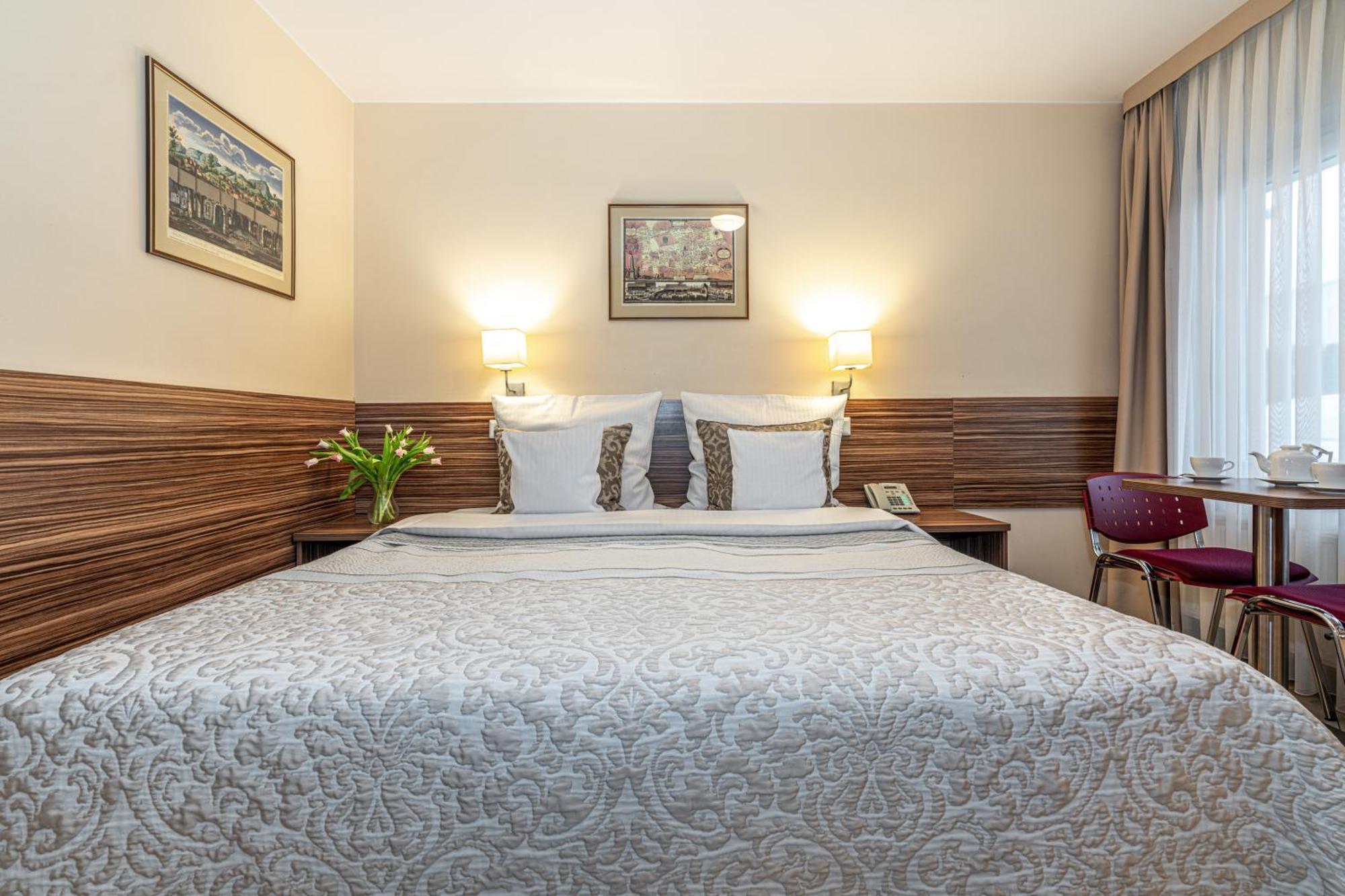Hotel Soray Vělička Exteriér fotografie