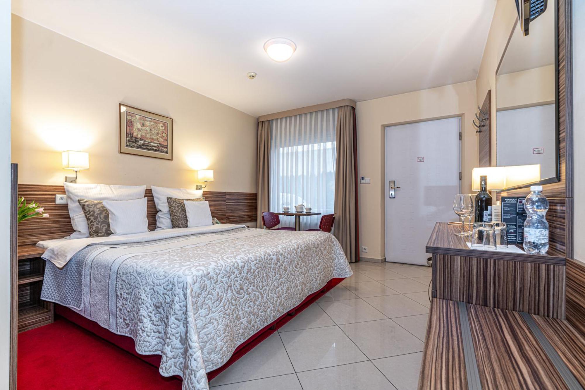 Hotel Soray Vělička Exteriér fotografie